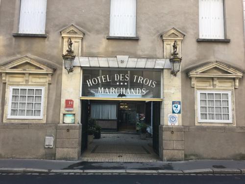 Hotel Des 3 Marchands Nantes Bagian luar foto